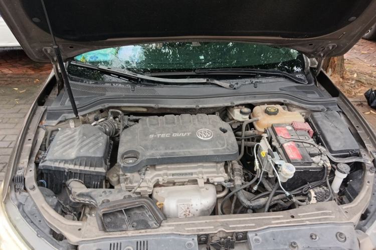 Used Buick GT 2017 15N Manual Entry-Level Trim Engine Bay