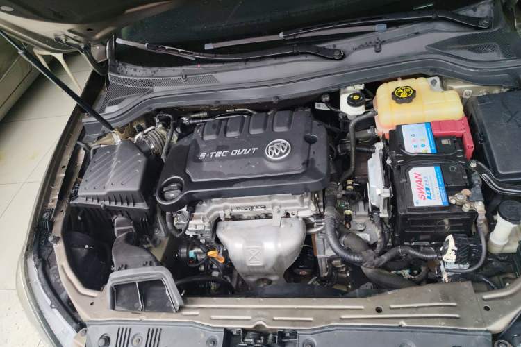 Used Buick GT 2017 15N Automatic Entry-Level Trim Engine Bay