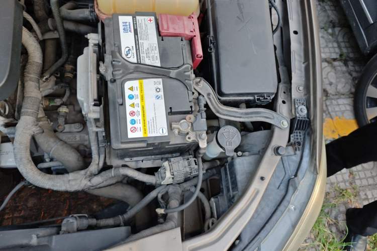 Used Buick GT 2017 15N Automatic Elite Version Engine Bay Left