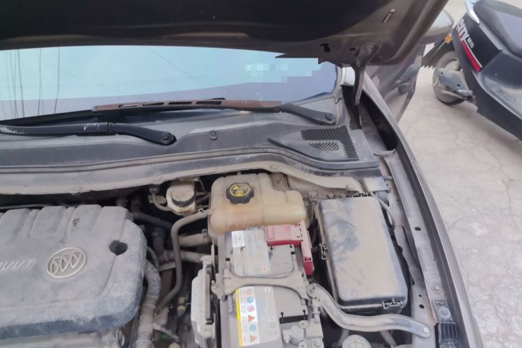 Used Buick GT 2017 15N Automatic Deluxe Edition Engine Bay Left