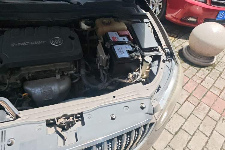 Used Buick GT 2017 15N Automatic Elite Version Engine Bay Left