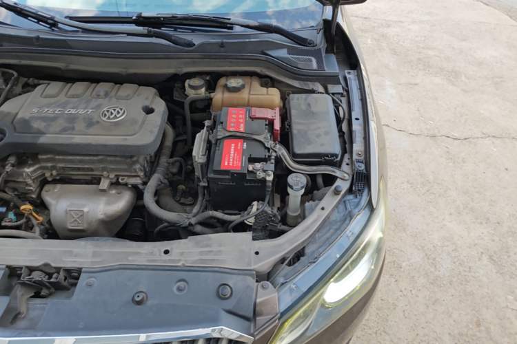 Used Buick GT 2017 15N Automatic Deluxe Edition Engine Bay Left