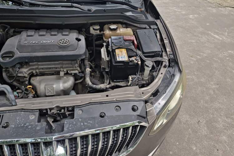 Used Buick GT 2017 15N Automatic Deluxe Edition Engine Bay Left