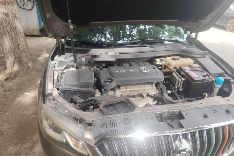 Used Buick GT 2017 15N Manual Elite Version Engine Bay Right