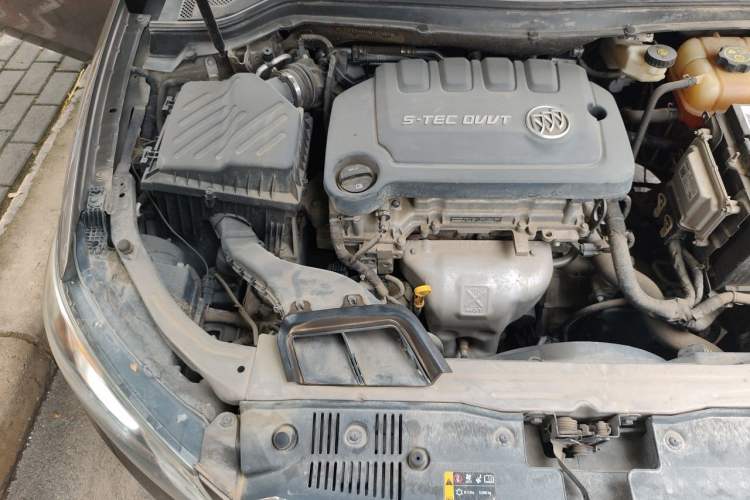 Used Buick GT 2017 15N Automatic Elite Version Engine Bay Right