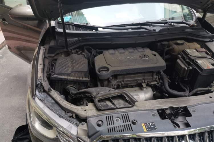 Used Buick GT 2017 15N Automatic Entry-Level Trim Engine Bay Right