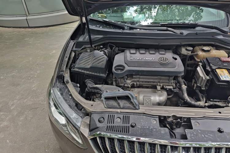 Used Buick GT 2017 15N Automatic Deluxe Edition Engine Bay Right