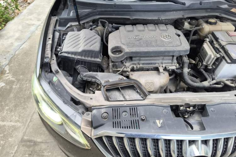 Used Buick GT 2017 15N Manual Elite Version Engine Bay Right