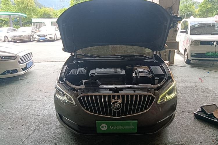Used Buick GT 2017 15N Automatic Elite Version Engine Bay