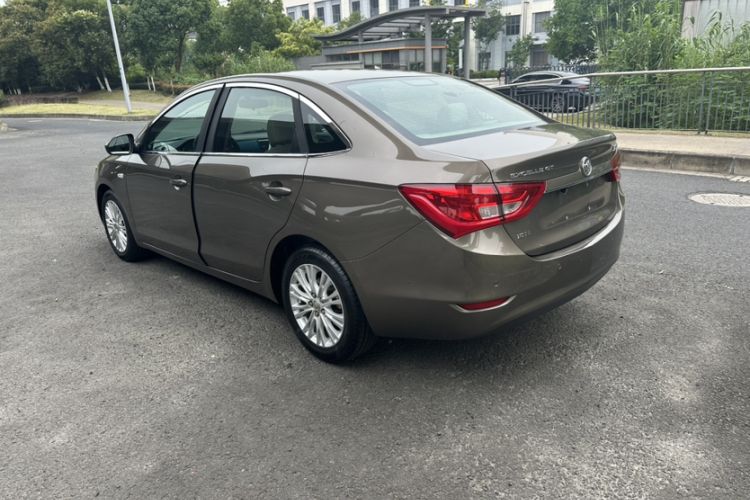Used Buick GT 2017 15N Automatic Elite Version Exterior 4