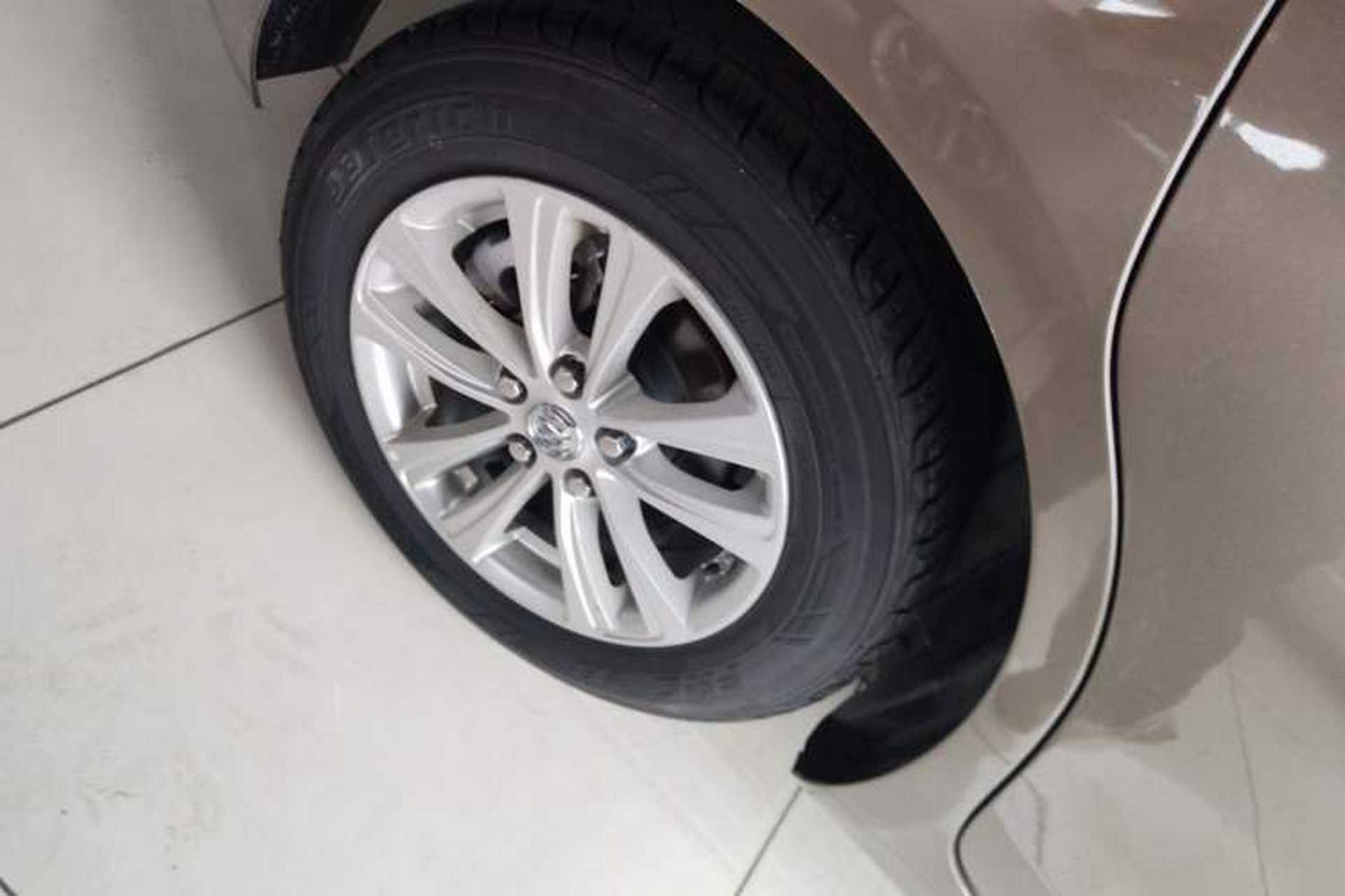 Used Buick GT 2017 15N Automatic Entry-Level Trim Exterior 5