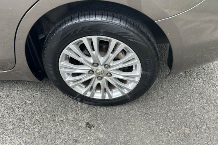 Used Buick GT 2017 15N Automatic Elite Version Exterior 5