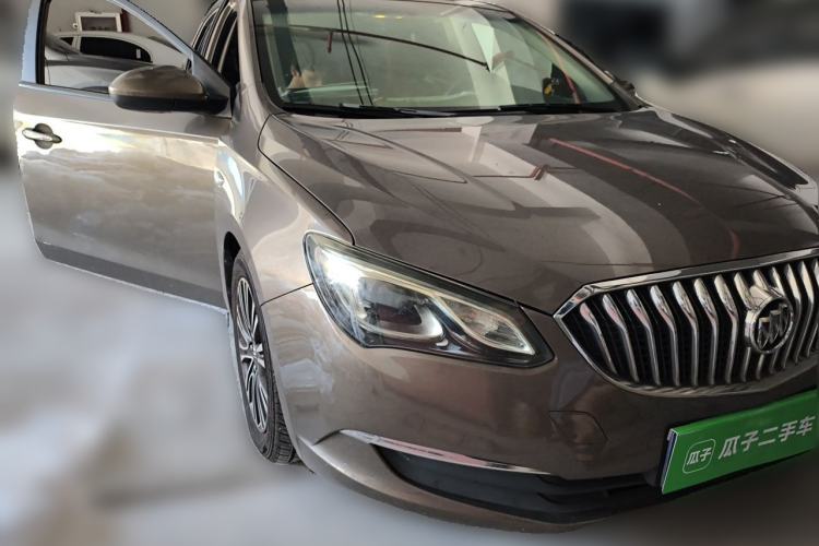Used Buick GT 2017 15N Automatic Deluxe Edition Front Right 45 Deg