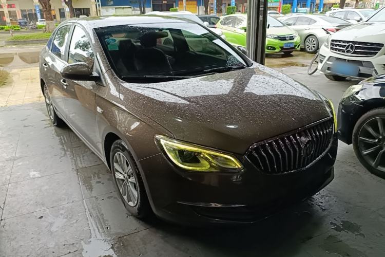 Used Buick GT 2017 15N Automatic Entry-Level Trim Front Right 45 Deg