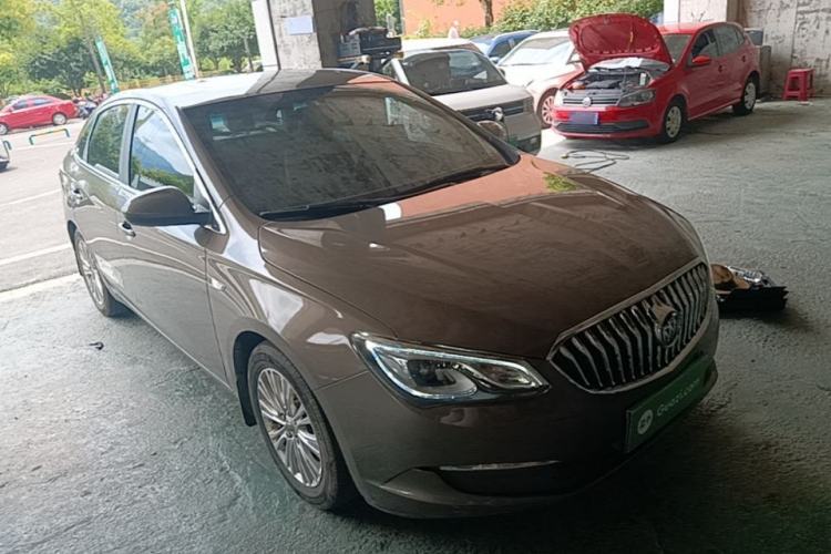 Used Buick GT 2017 15N Automatic Elite Version Front Right 45 Deg