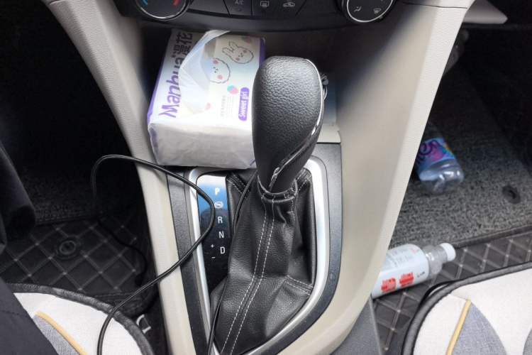 Used Buick GT 2017 15N Automatic Elite Version Gear Lever