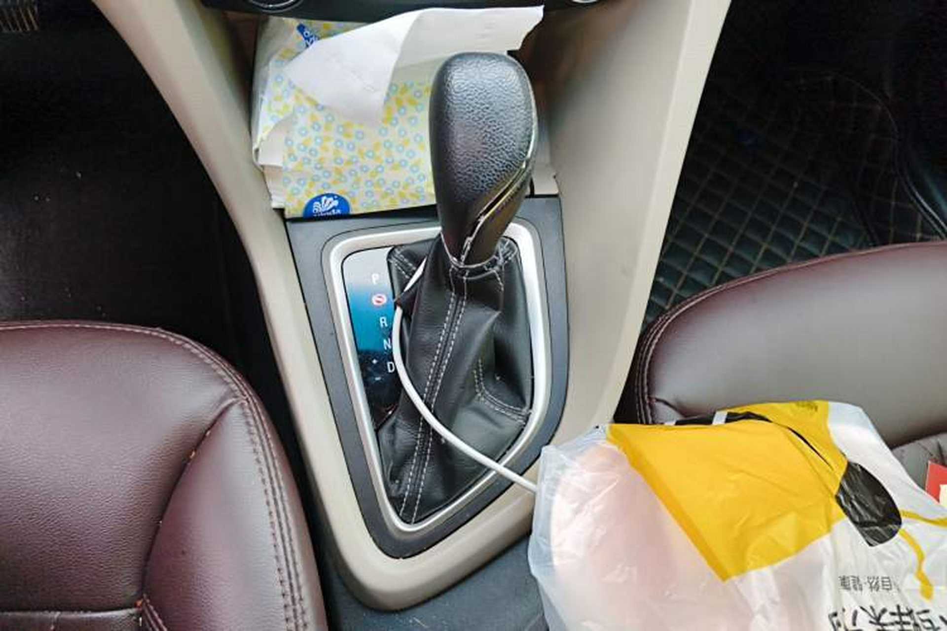 Used Buick GT 2017 15N Automatic Entry-Level Trim Gear Lever