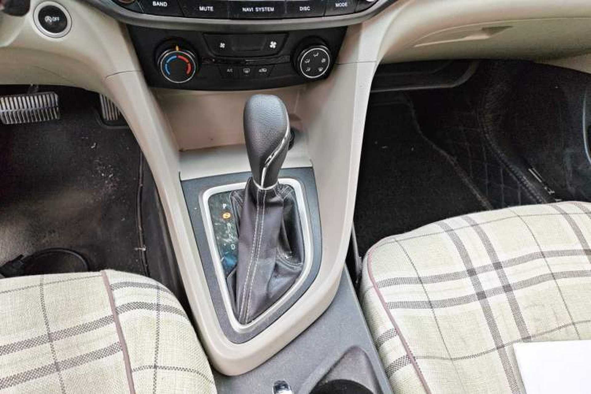 Used Buick GT 2017 15N Automatic Entry-Level Trim Gear Lever