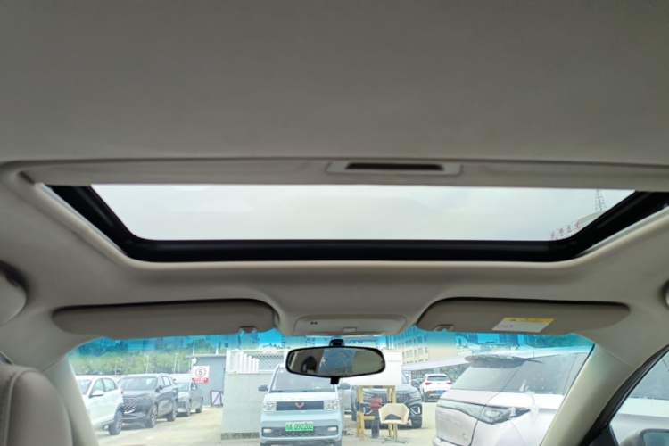 Used Buick GT 2017 15N Automatic Elite Version Headliner