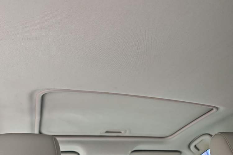 Used Buick GT 2017 15N Manual Elite Version Headliner