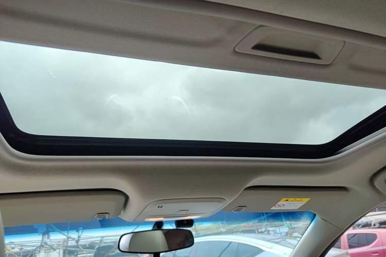 Used Buick GT 2017 15N Automatic Elite Version Headliner
