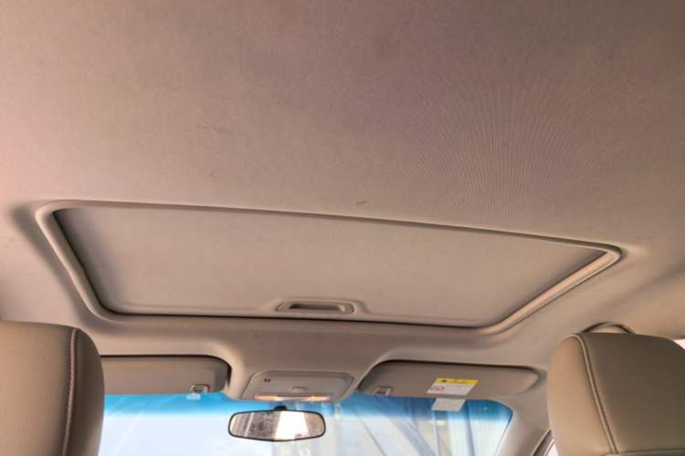 Used Buick GT 2017 15N Automatic Elite Version Headliner