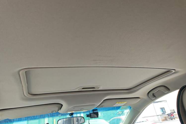 Used Buick GT 2017 15N Automatic Elite Version Headliner