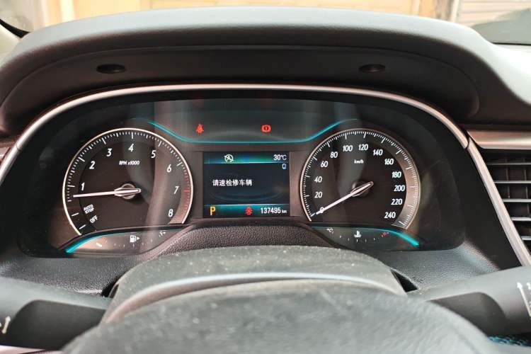 Used Buick GT 2017 15N Automatic Deluxe Edition Instrument Cluster
