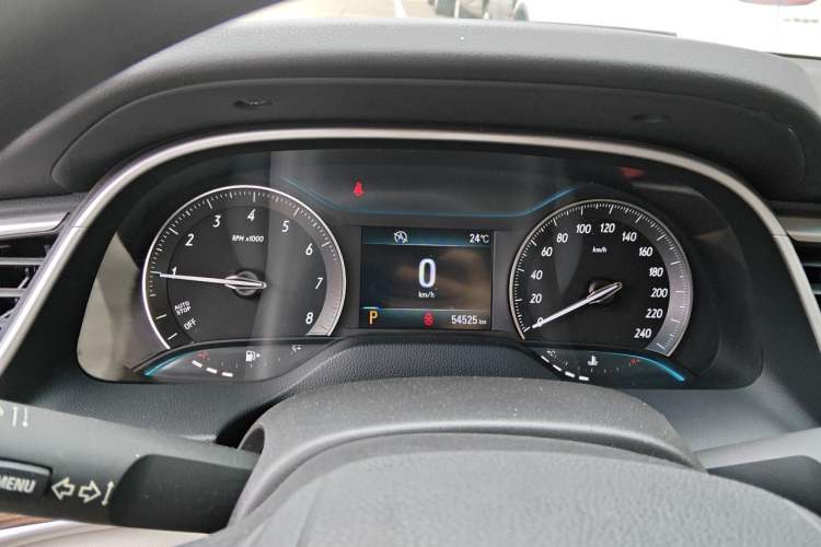 Used Buick GT 2017 15N Automatic Deluxe Edition Instrument Cluster