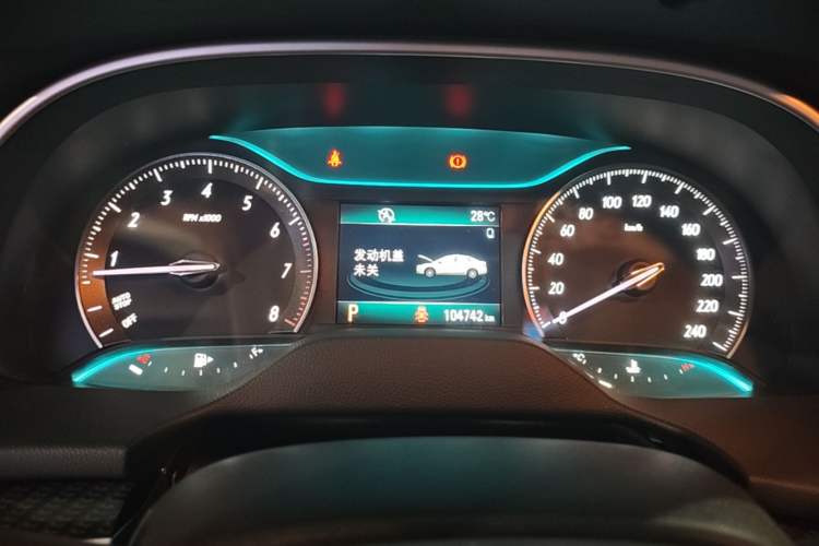 Used Buick GT 2017 15N Automatic Deluxe Edition Instrument Cluster