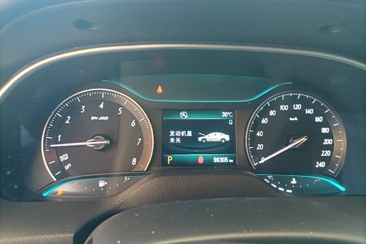 Used Buick GT 2017 15N Automatic Deluxe Edition Instrument Cluster