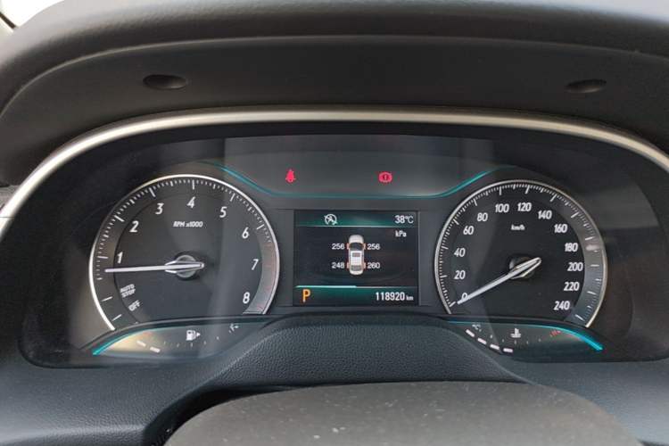 Used Buick GT 2017 15N Automatic Deluxe Edition Instrument Cluster