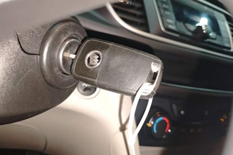 Used Buick GT 2017 15N Automatic Entry-Level Trim Interior 1