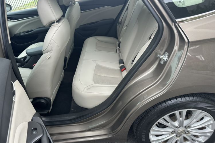 Used Buick GT 2017 15N Automatic Elite Version Interior 1