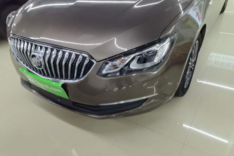 Used Buick GT 2017 15N Automatic Deluxe Edition Left Front Headlight