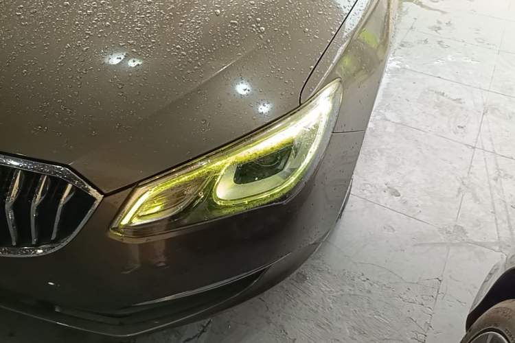 Used Buick GT 2017 15N Automatic Entry-Level Trim Left Front Headlight
