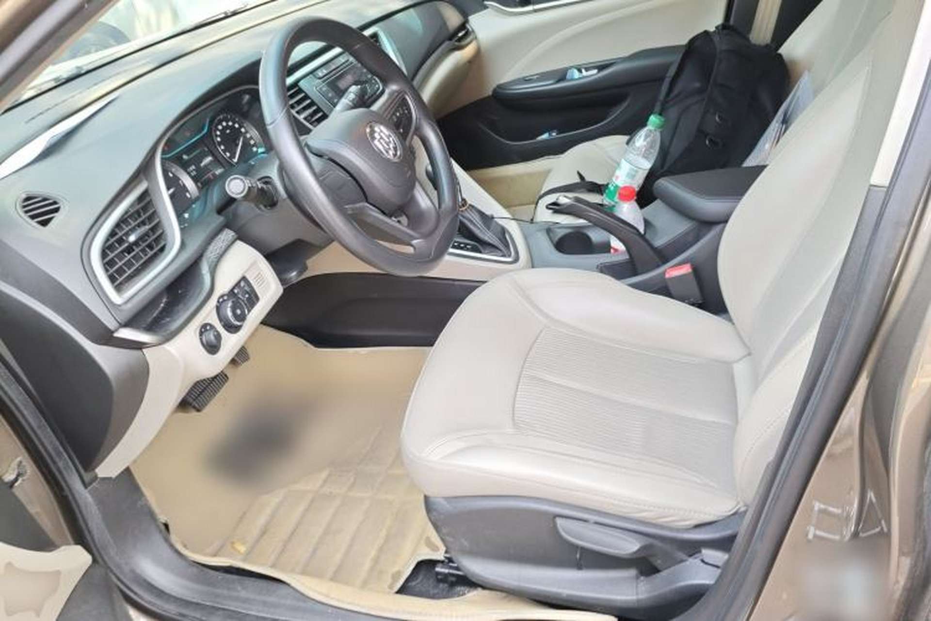 Used Buick GT 2017 15N Automatic Elite Version Left Front Seat