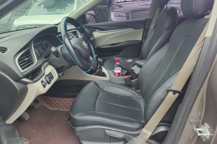 Used Buick GT 2017 15N Manual Entry-Level Trim Left Front Seat