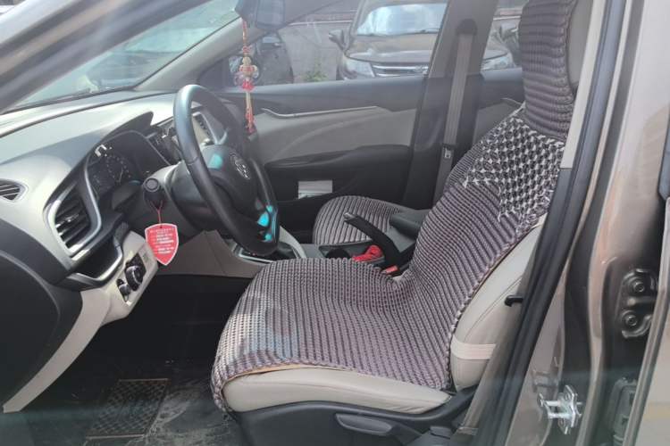 Used Buick GT 2017 15N Automatic Elite Version Left Front Seat