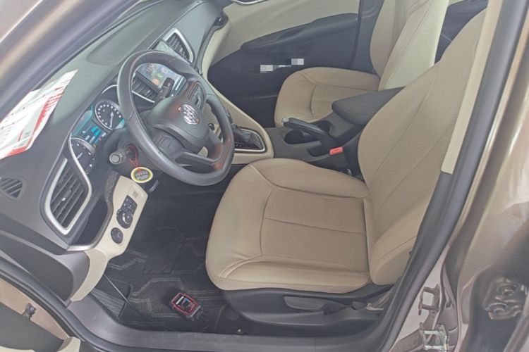 Used Buick GT 2017 15N Automatic Elite Version Left Front Seat