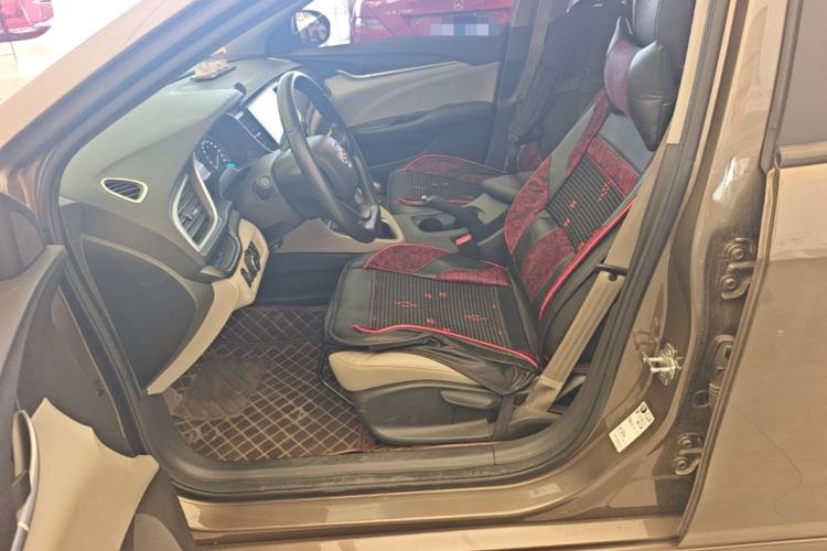 Used Buick GT 2017 15N Manual Elite Version Left Front Seat