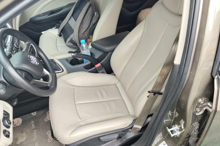 Used Buick GT 2017 15N Automatic Deluxe Edition Left Front Seat