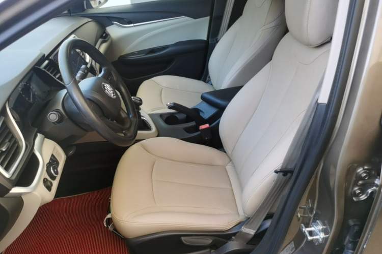 Used Buick GT 2017 15N Manual Entry-Level Trim Left Front Seat