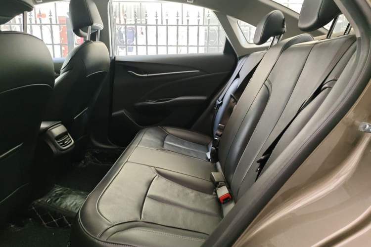 Used Buick GT 2017 15N Automatic Deluxe Edition Left Rear Seat
