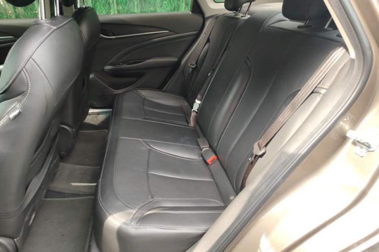 Used Buick GT 2017 15N Automatic Deluxe Edition Left Rear Seat