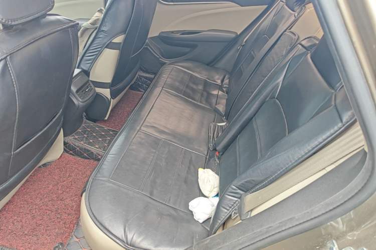 Used Buick GT 2017 15N Automatic Elite Version Left Rear Seat