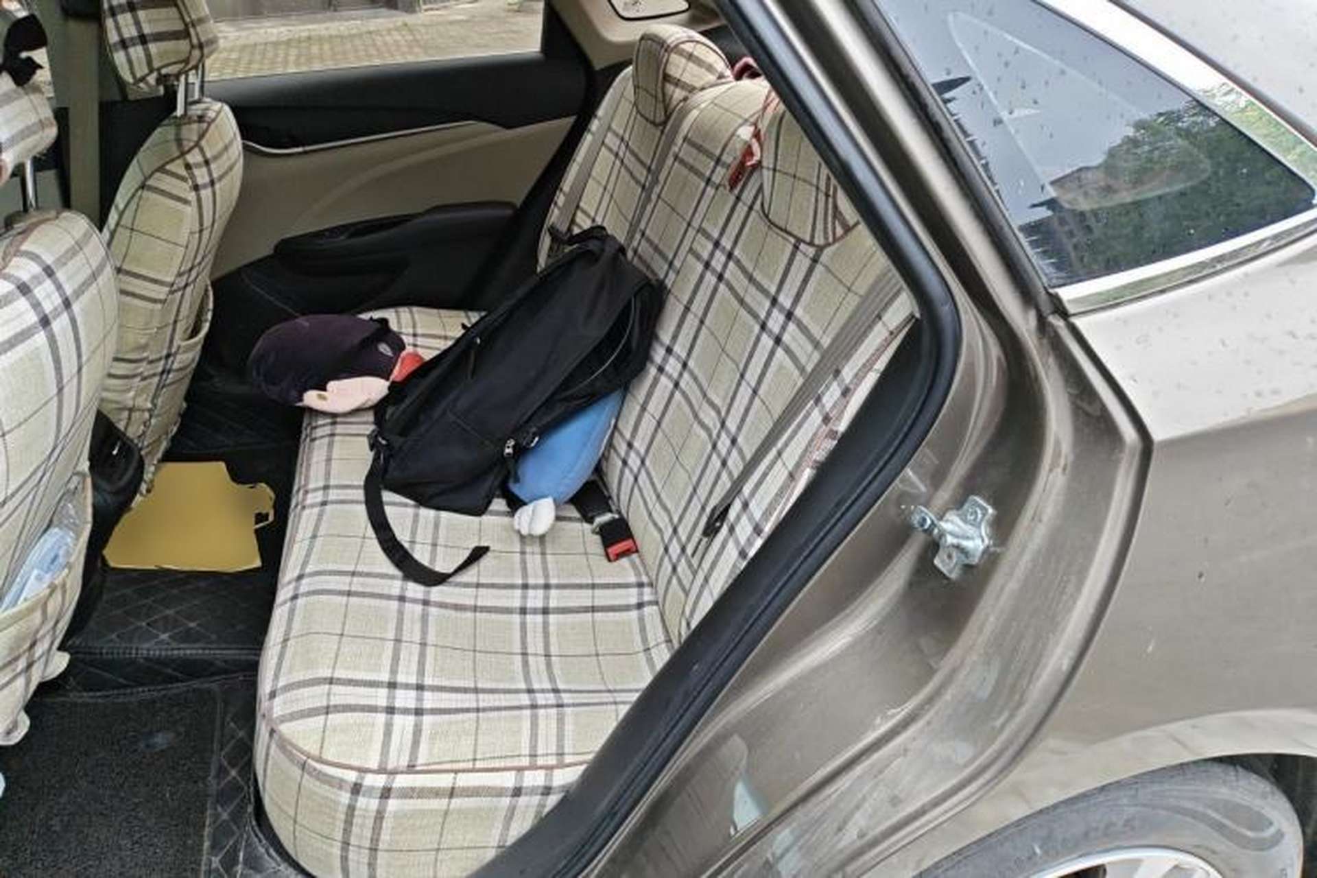 Used Buick GT 2017 15N Automatic Entry-Level Trim Left Rear Seat