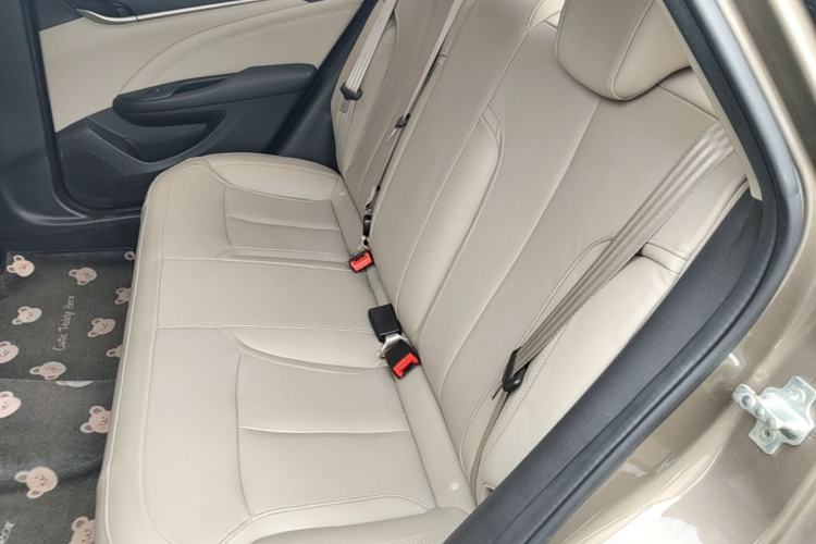 Used Buick GT 2017 15N Automatic Deluxe Edition Left Rear Seat