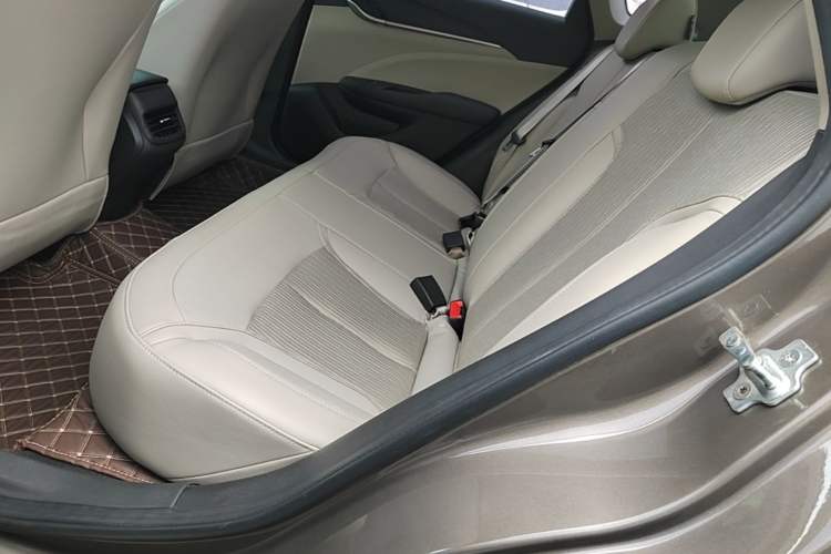 Used Buick GT 2017 15N Automatic Elite Version Left Rear Seat