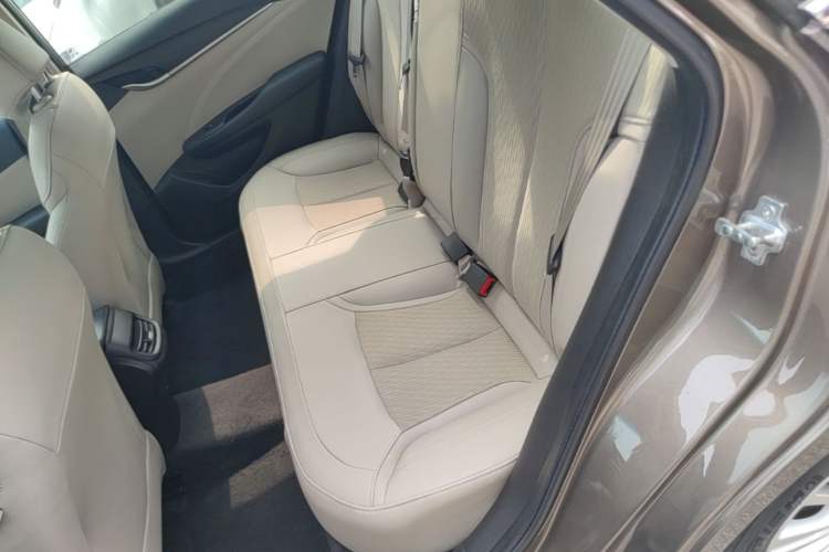 Used Buick GT 2017 15N Automatic Elite Version Left Rear Seat